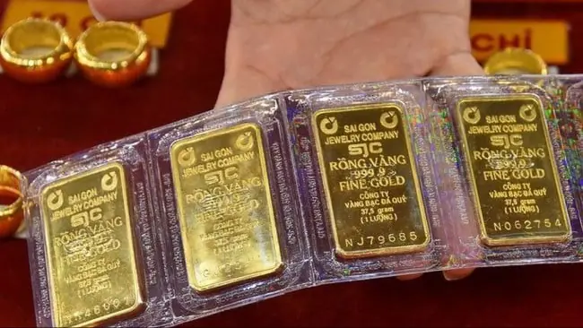 Vàng miếng SJC cán mốc 152 triệu đồng/lượng